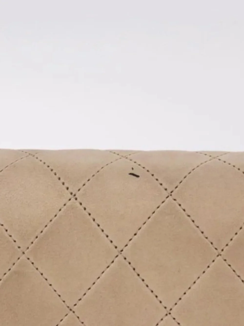 CHANEL Matelasse Chain Shoulder Bag Lamb Skin Beige Gold CC Auth 186875